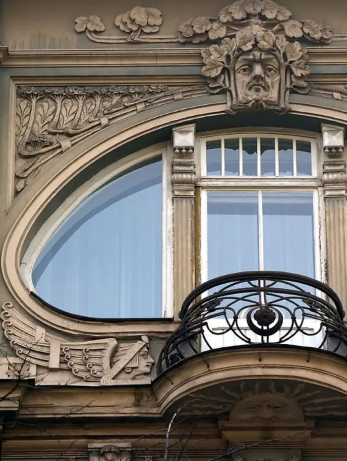 Rīgas arhitektūra: no jūgendstila pērlēm līdz koka ēkām un padomju celtnēm