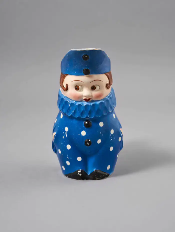 «Celebrate Porcelain with Kuznetsov» — a big exhibition in the Zuzeum art center