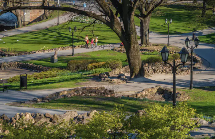 Green oasis in the city rush: 10 picturesque parks in Riga