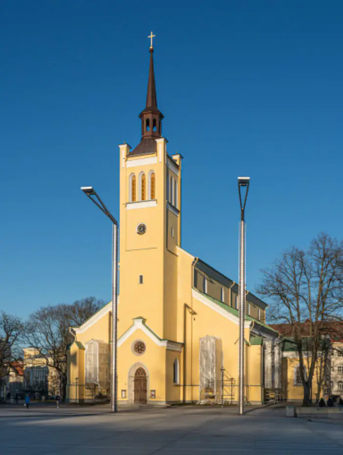 Церкви, отели, замки на маршруте E11: пятнадцать архитектурных достопримечательностей Балтии