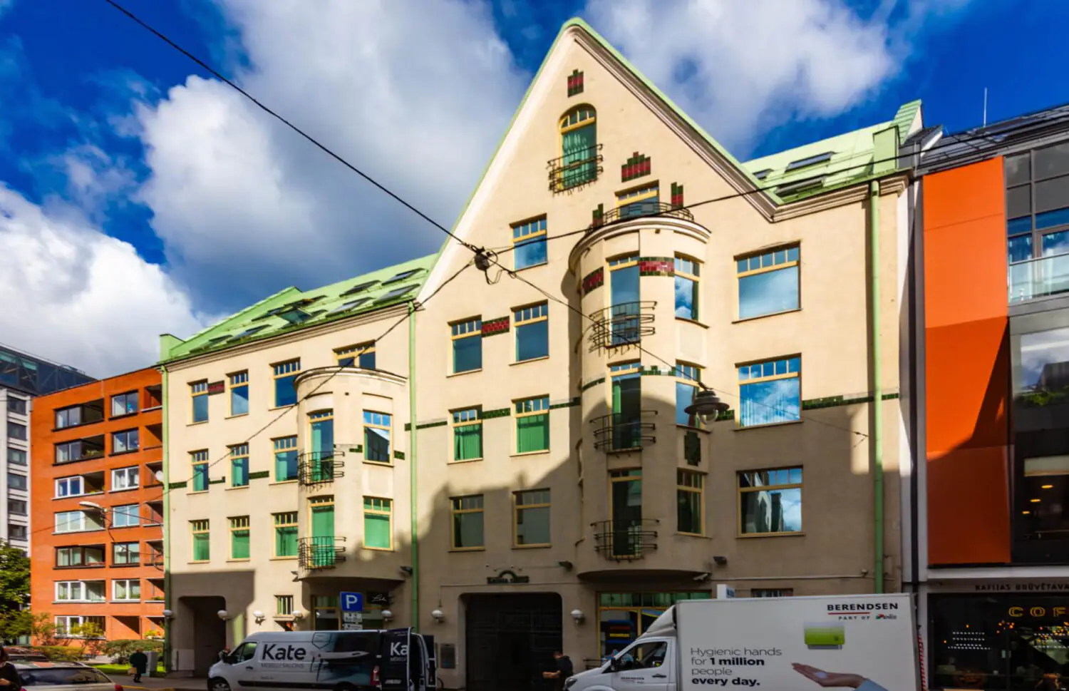 Rīgas arhitektūras “deviņi apļi”: kapitālistiskais romantisms