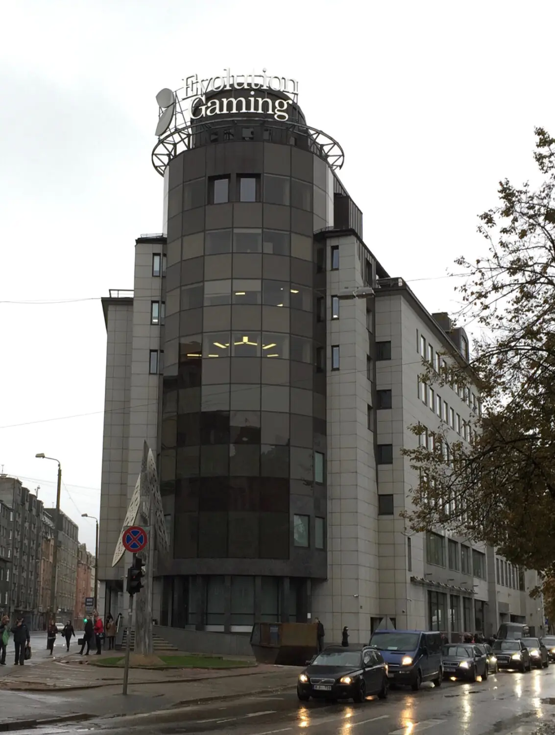 “Nine Circles” of Riga architecture: Capitalist Romanticism