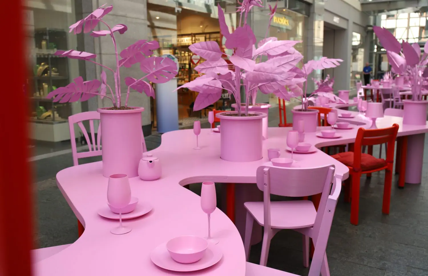 &#8220;Common Table&#8221;: a unique social installation in Galerija Centrs  