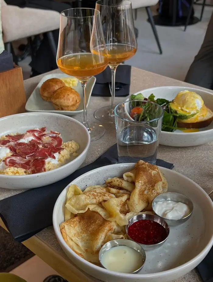 Summer brunch: 5 places to eat between breakfast and lunch