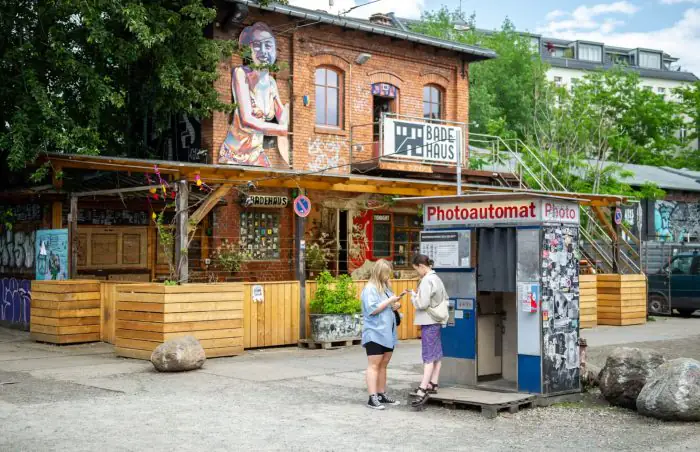 Urban Festivals: Activation, Inclusion and Experimental Architecture