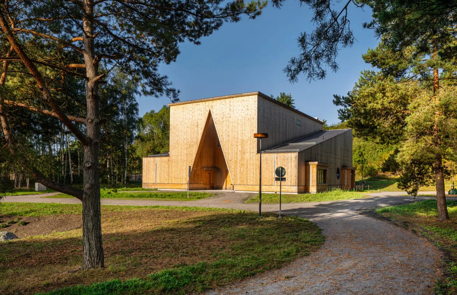 A New Perspective on Cemeteries in Scandinavia