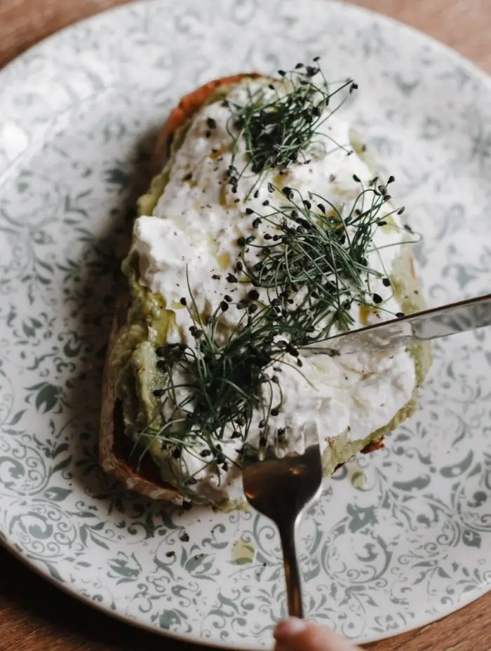 Где завтракать в Риге: <br>12 мест с самыми вкусными сырниками, кашами и омлетами