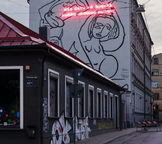 Gleznojumi uz Rīgas brandmūriem