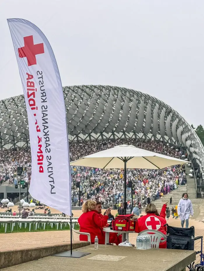 Kad ir vēlēšanās darīt kaut ko labu: brīvprātīgā darba iespējas Rīgā