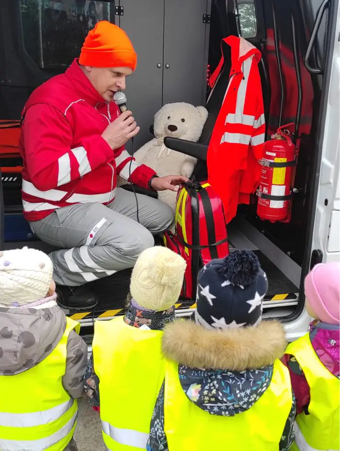 Kad ir vēlēšanās darīt kaut ko labu: brīvprātīgā darba iespējas Rīgā