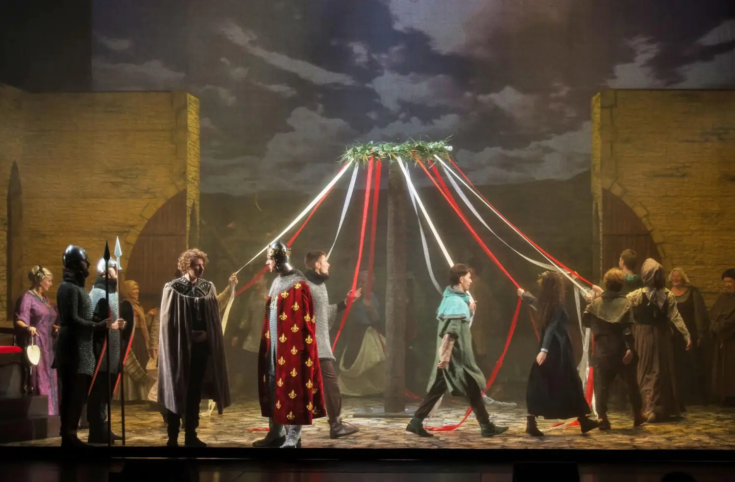 Chasing the light — in theatres. What to see in Riga during the Christmas holidays