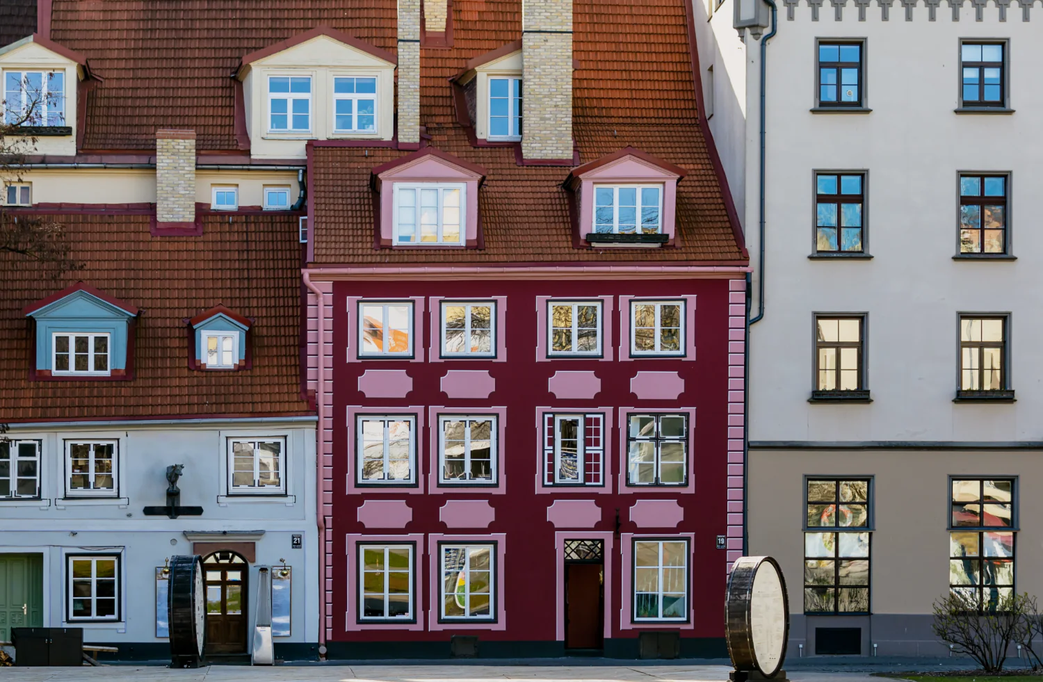 “Piektā fasāde” Latvijas arhitektūrā