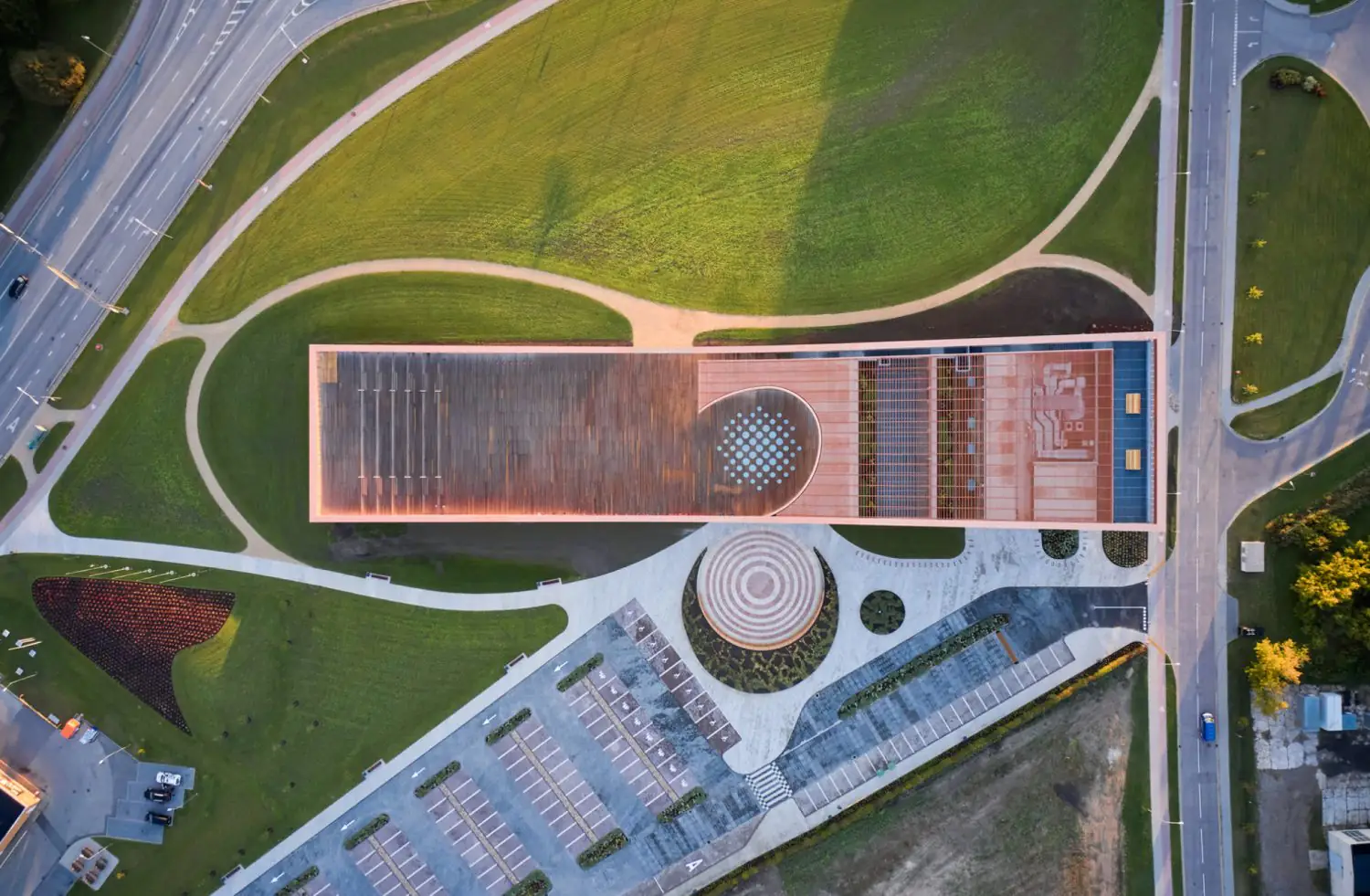 “Piektā fasāde” Latvijas arhitektūrā