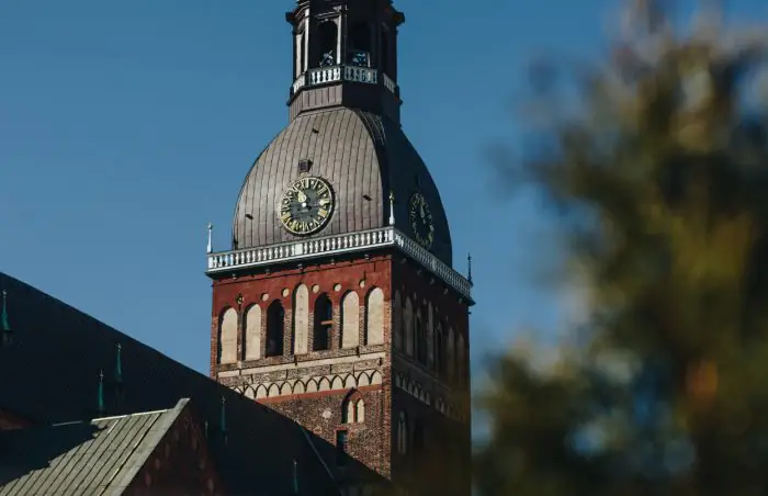 A Guide to Architectural Styles: The Middle Ages and Gothic