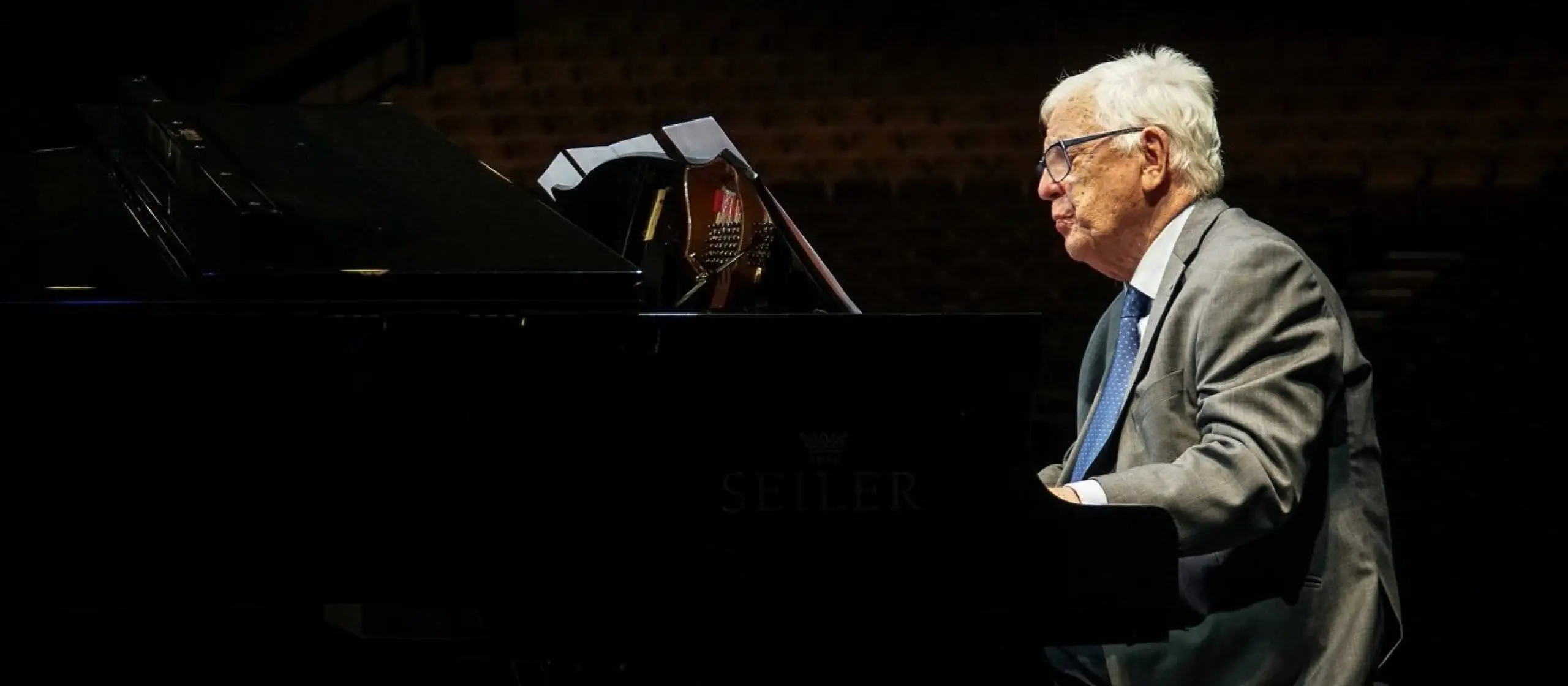 Raimonds Pauls. <br>Dzejnieku vārdiem