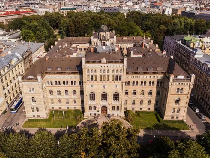 news digest: April 20 — 24