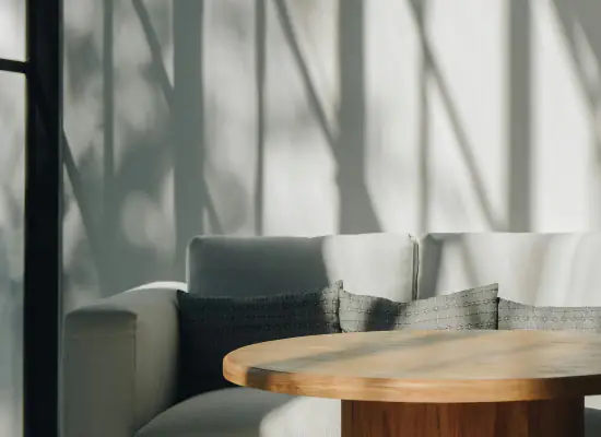 Klusā arhitektūra: kā trokšņu piesārņojums maina prasības mājoklim