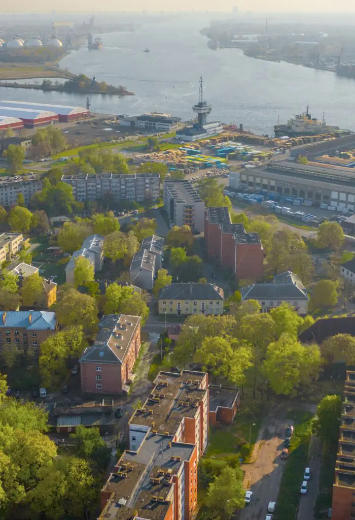 Vecmīlgrāvis: Rīgas ziemeļu osta starp kanālu un vēsturi