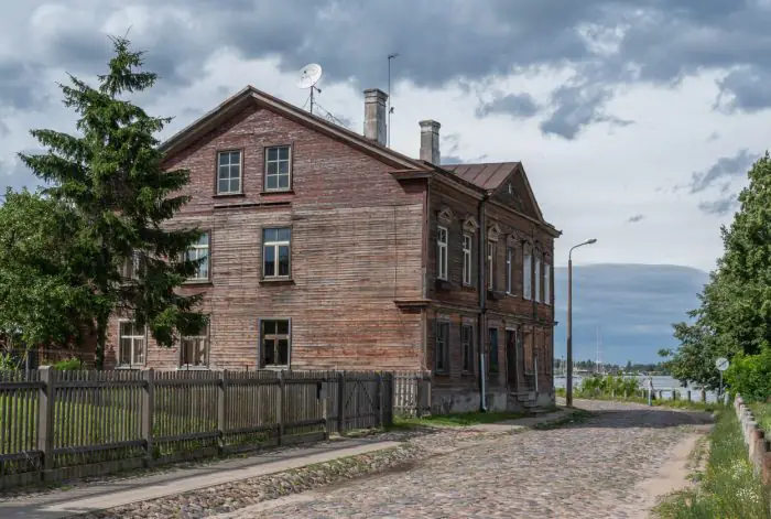 Wooden architecture of Riga: buildings and places worth seeing