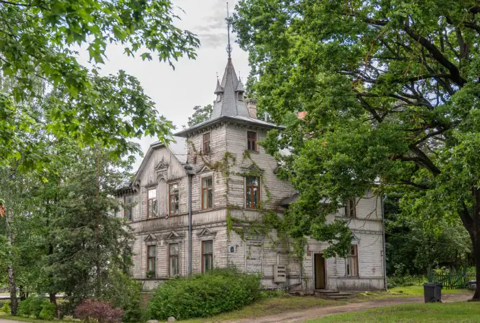 Wooden architecture of Riga: buildings and places worth seeing