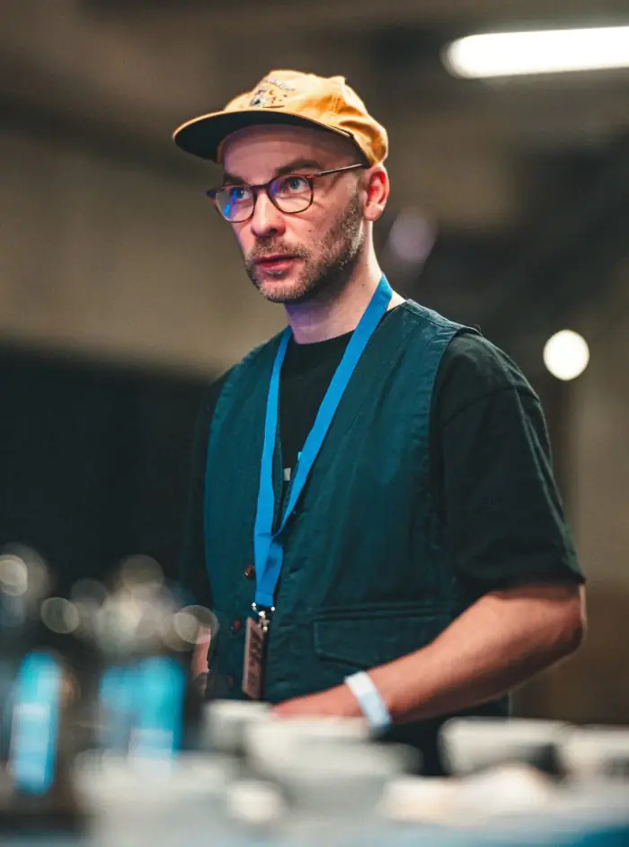 Aura Coffee: A Ritual of Slowing Down