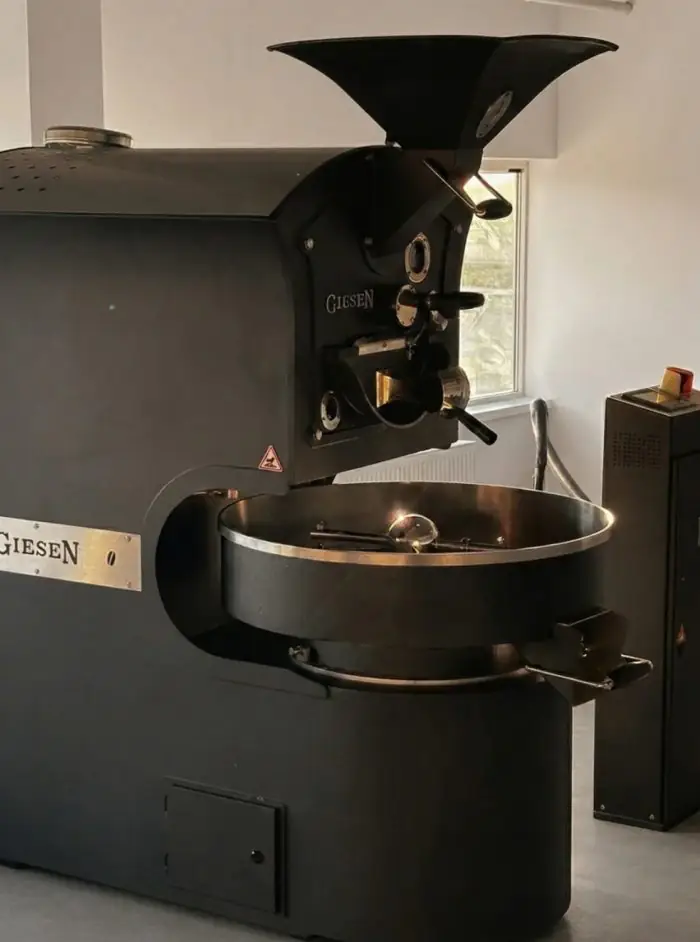 Aura Coffee: A Ritual of Slowing Down