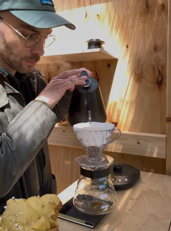 Aura Coffee: A Ritual of Slowing Down