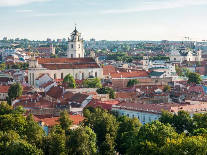 Новости городской среды Балтии / Airbnb • Rail Baltica • Daba / 13–17 июля